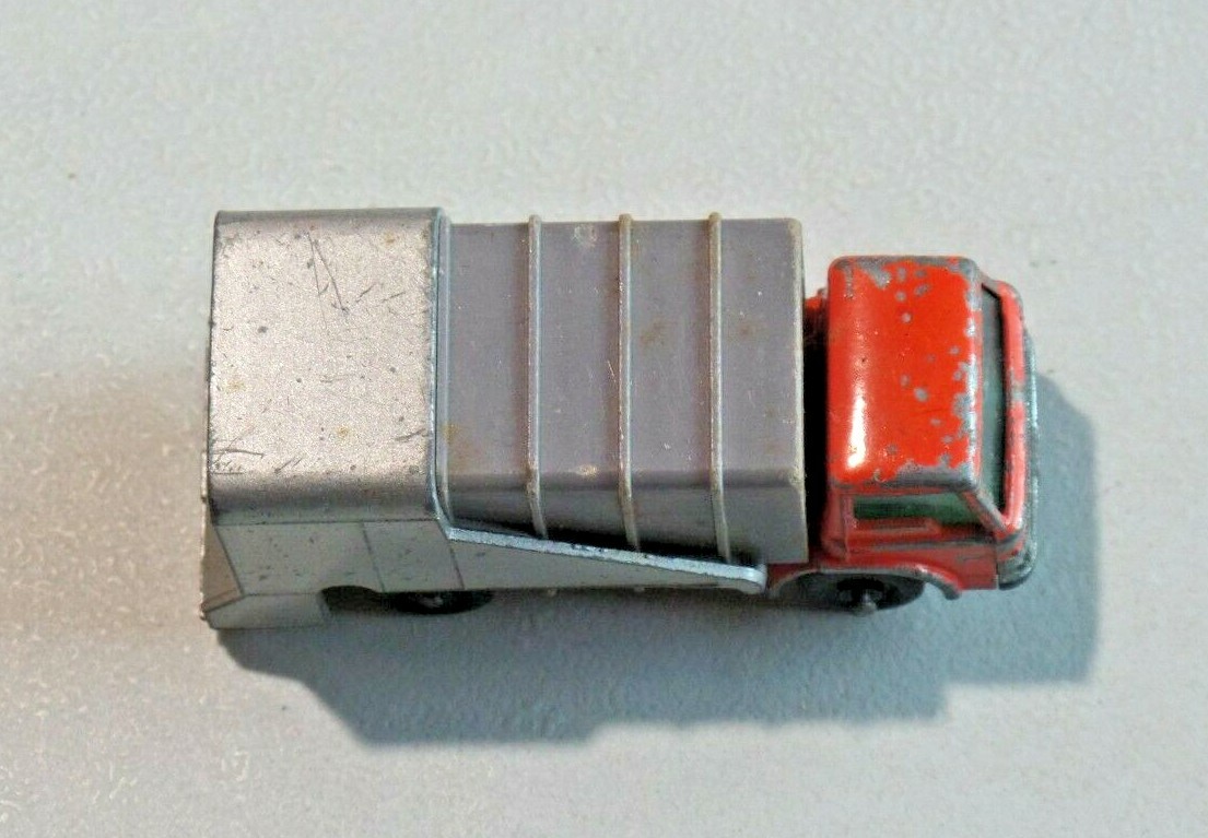 Picture 9 of 10