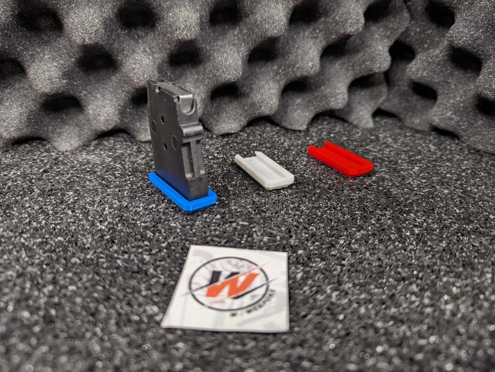 Talon de chargeur CZ 452 et 457 en polymère noir vendu par lot de trois pour carabine .22 LR
