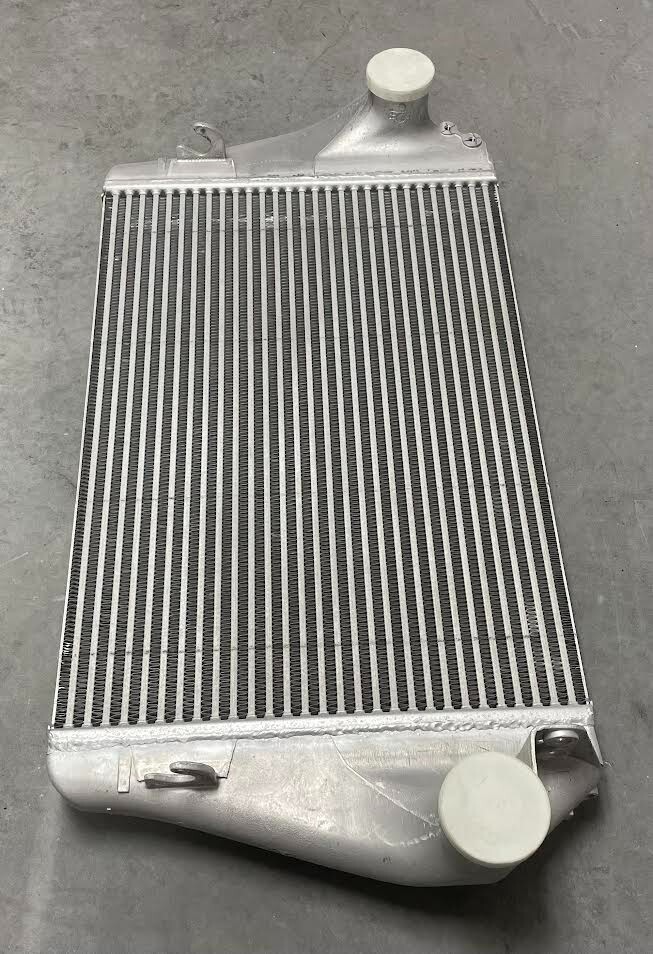 22769526 GENUINE VOLVO MACK CHARGE AIR COOLER OEM - NEW | eBay 
