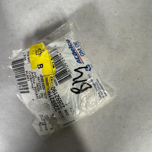 New Genuine GMC Sl-N-Transmitter Remote FOB 10485 - 22692190 OEM - Picture 5 of 5