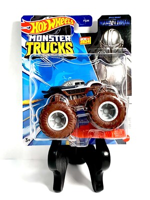  FLY-FLY-AWAY: The Mandalorian Monster Truck w Cape, Hot Wheels, 1:64, 3+, NEW