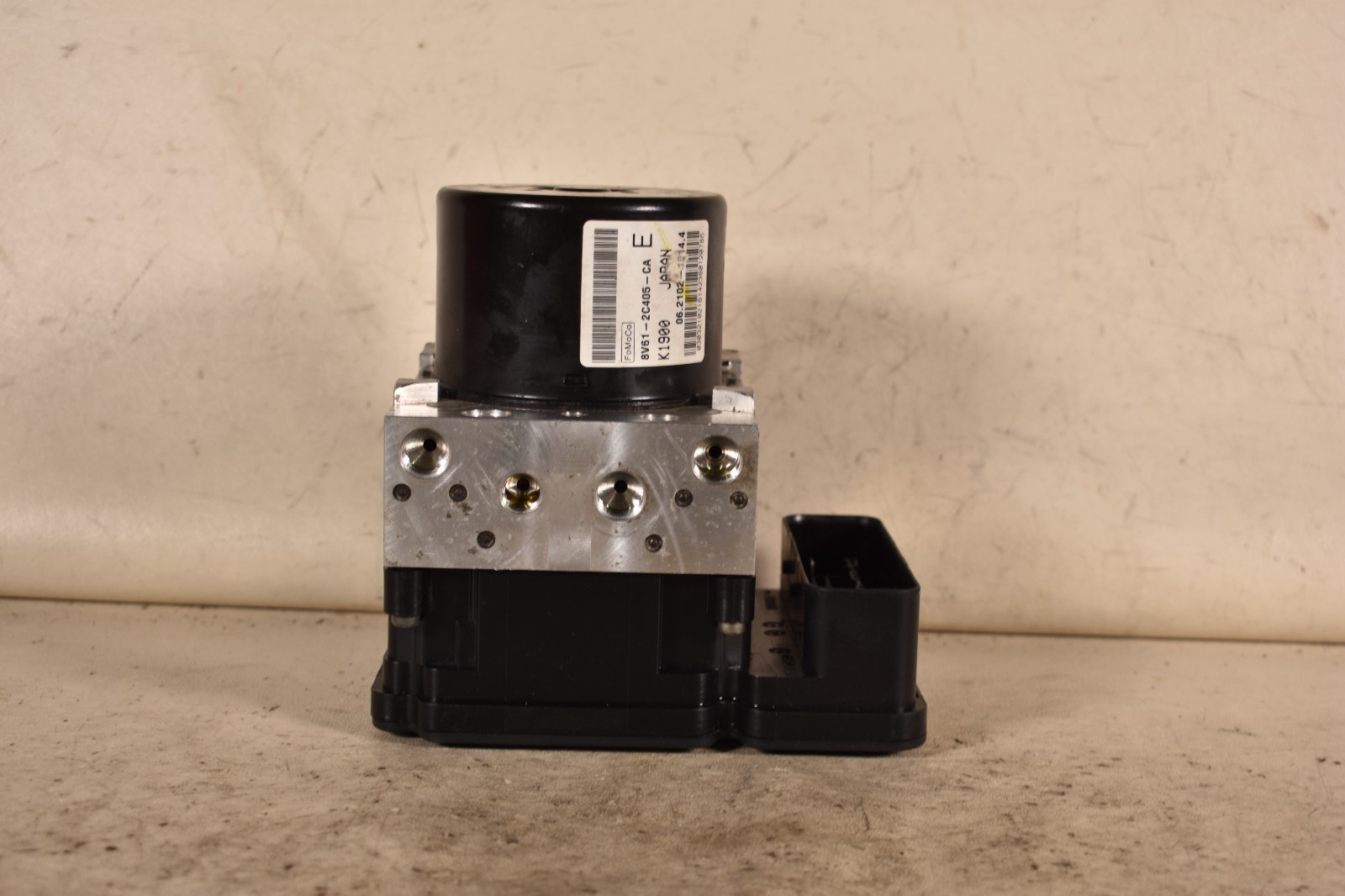 10-11 MAZDA 3 ABS ANTI LOCK BRAKE PUMP WITH MODULE 8V61-2C405-CA OEM