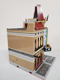 LEGO Creator Expert Palace Cinema 10232 - 100% Complete + Manuals RARE NICE