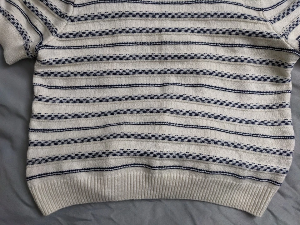 Suéter feminino St John Bay tamanho 2XL bege listrado puff manga curta malha macia - Imagem 3 de 4