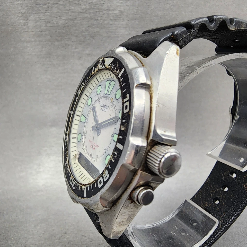 Casio AQ-600W Dive Watch Men 45mm White Dial Steel Analog Digital New Battery - Image 3 of 4