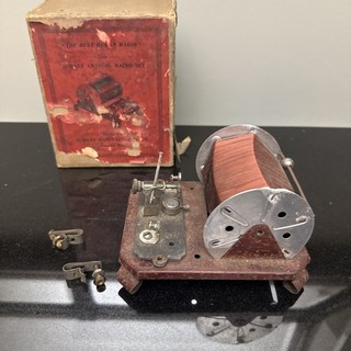 Vintage Jubilee Crystal Radio from 1920's with box and loose parts