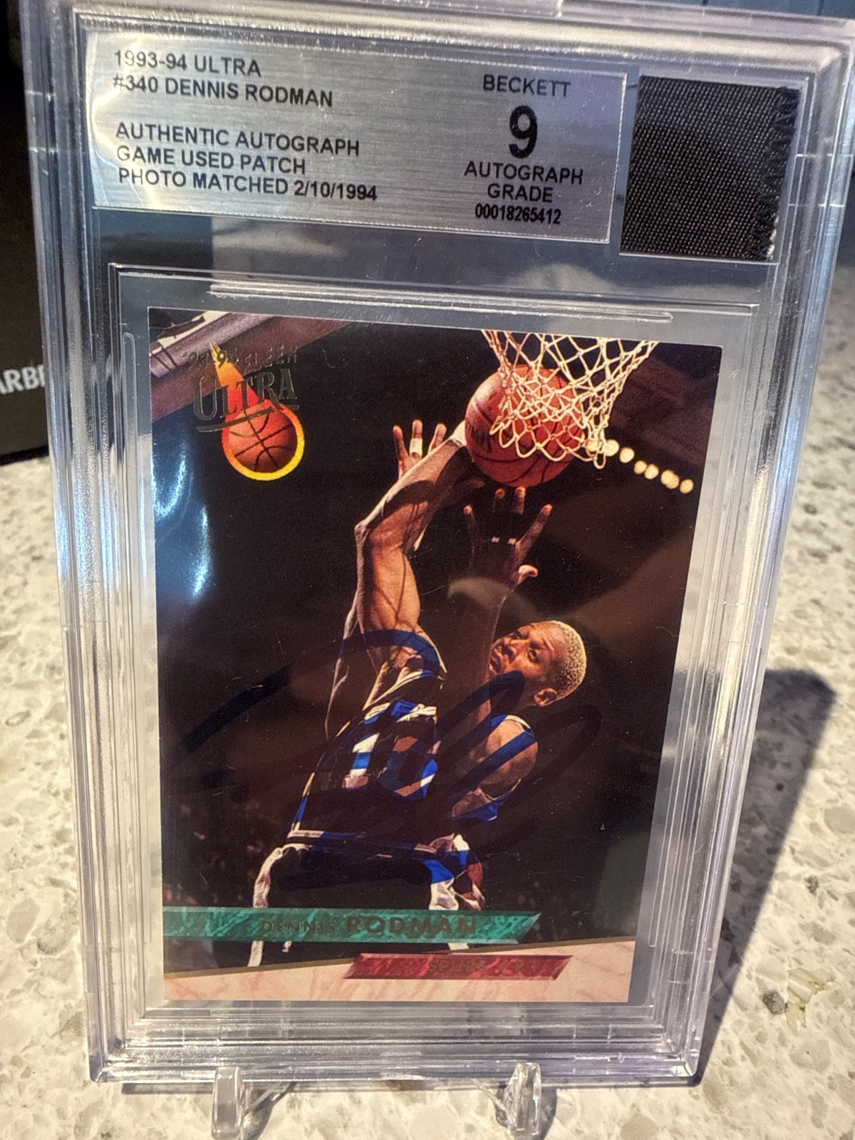 1993-94 Fleer Ultra - Dennis Rodman #340 Auto Game Used Jersey Patch Photo Match