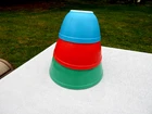 PYREX SET OF 3 PRIMARY COLORS MIXING BOWLS - #'S  403 GREEN, 402 RED & 401 BLUE