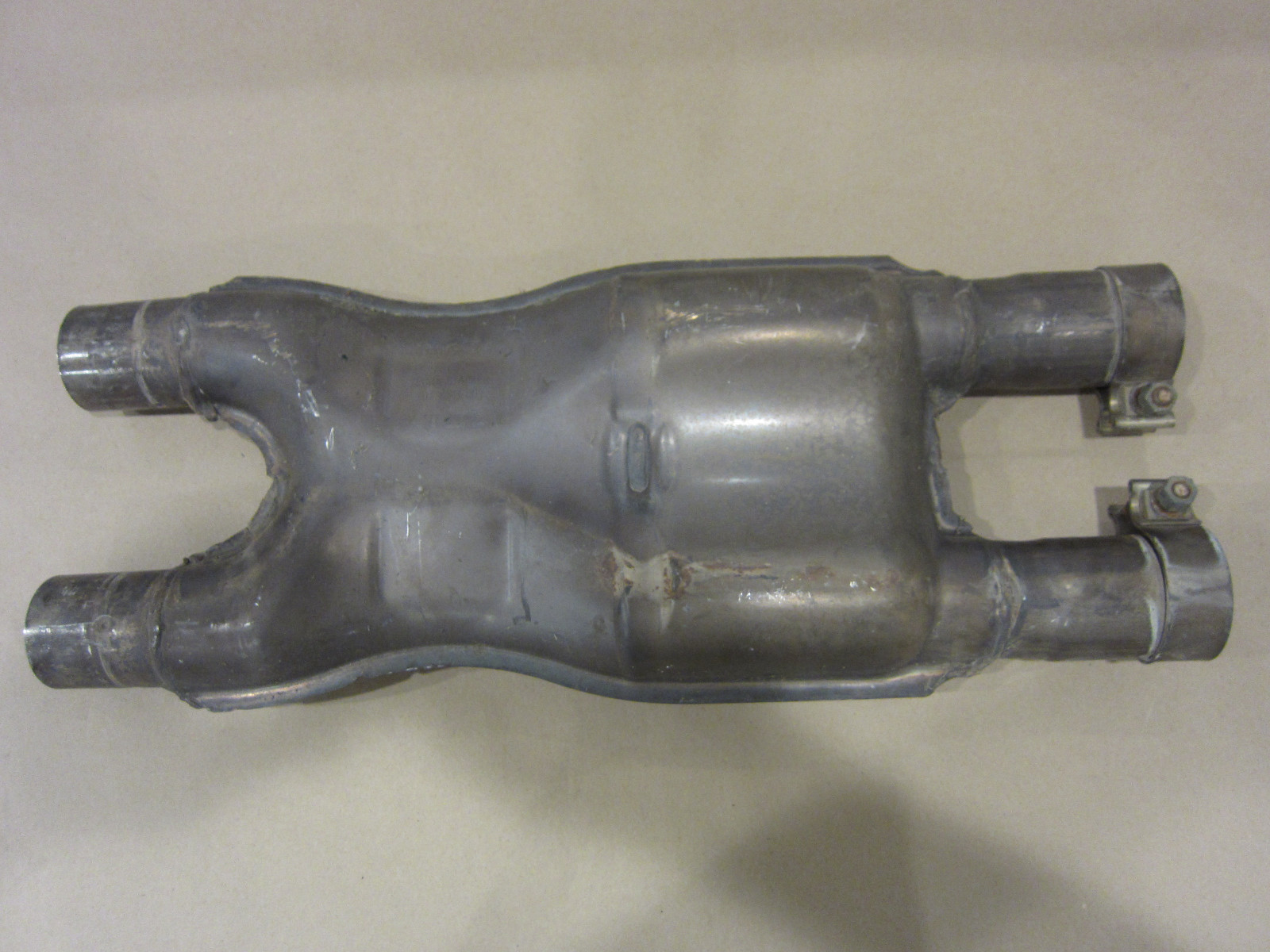 Maserati Quattroporte - Center Exhaust Muffler  - (USED) - P/N 201247