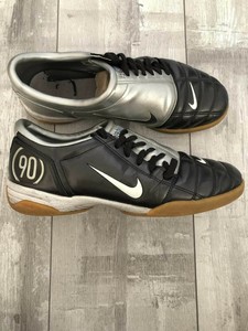nike total 90 indoor
