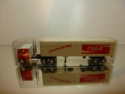 HERPA PLASTIC FREIGHTLINER TRUCK COCA COLA - WHITE L18.5cm - GOOD IN BOX