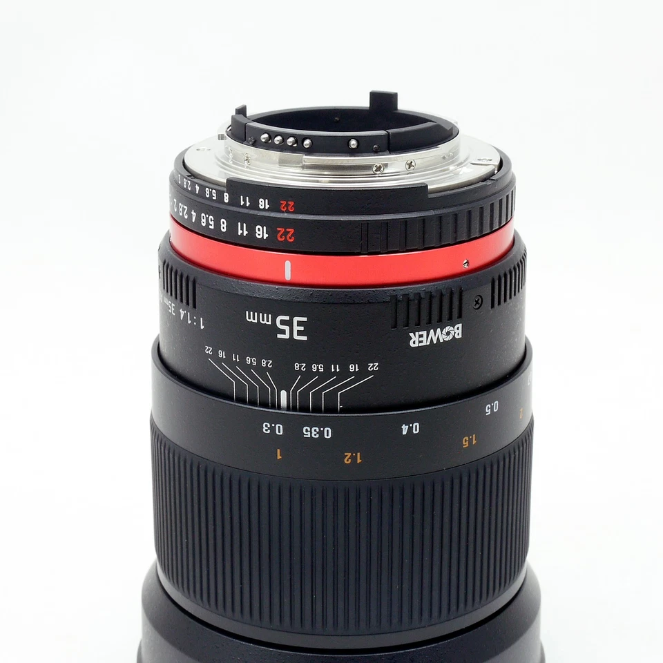 Bower 35mm F/1.4 wide angle lens for Nikon F camera D800 D7100 D850 D810 D610 - Image 3 of 3