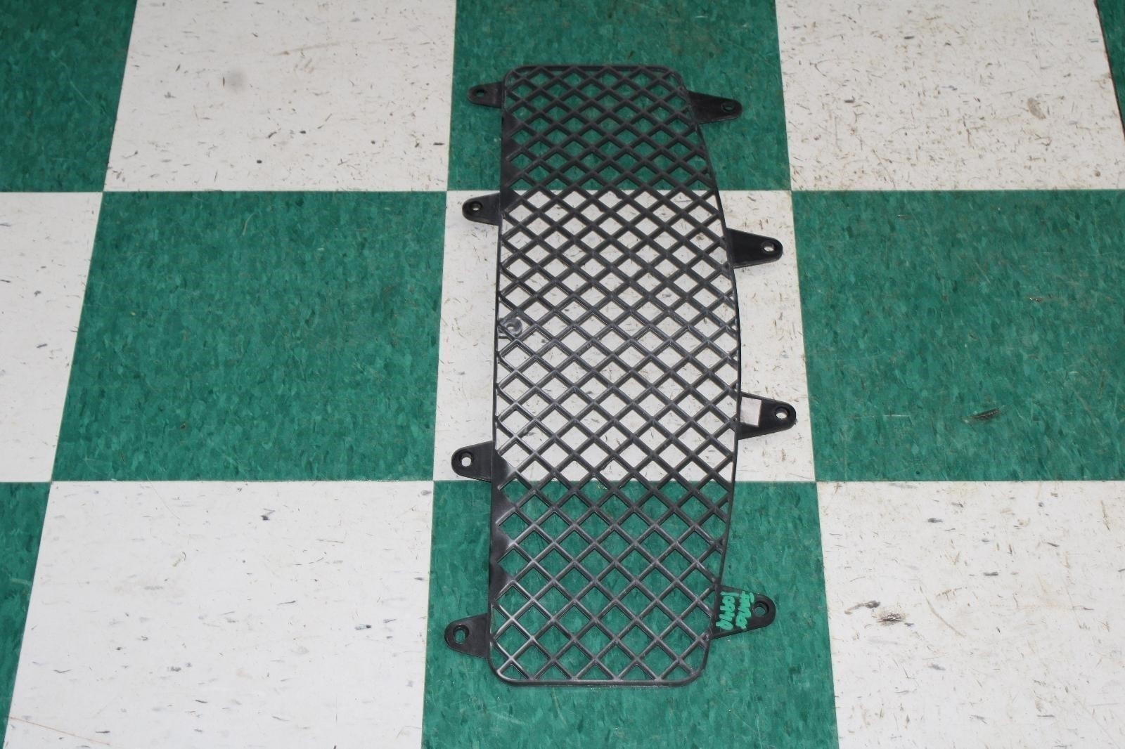 14-17 GHIBLI Front Inner Center Bumper Radiator Grille Grill Cover OEM Factory