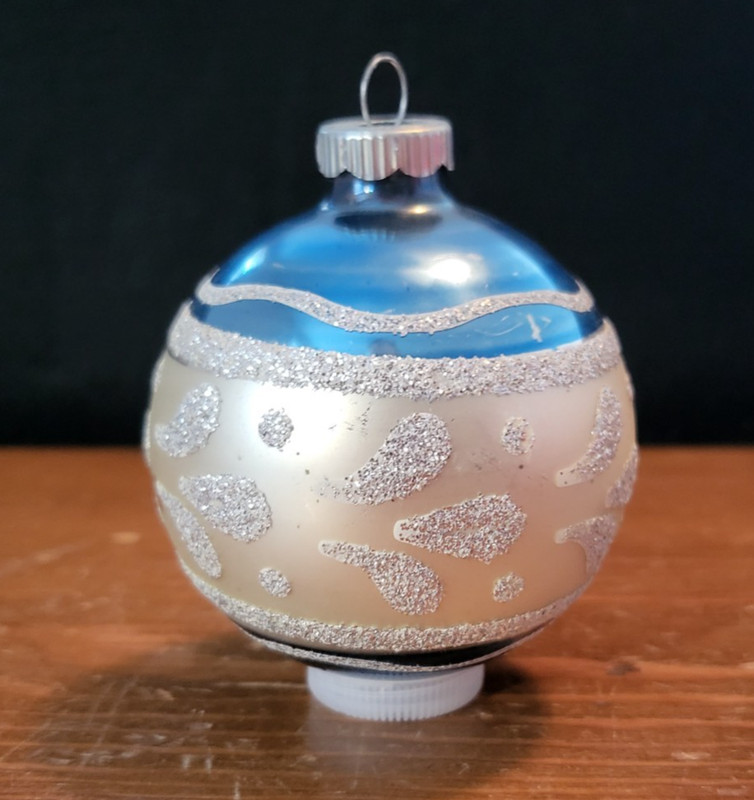 Vintage Shiny Brite Blue White Mica Glass Ball Christmas Ornament 3"