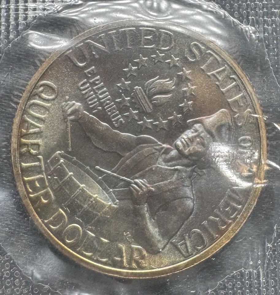 Juego de plata bicentenario de Estados Unidos sin circular con tonificación masiva. Ver fotos Foto 4 de 4