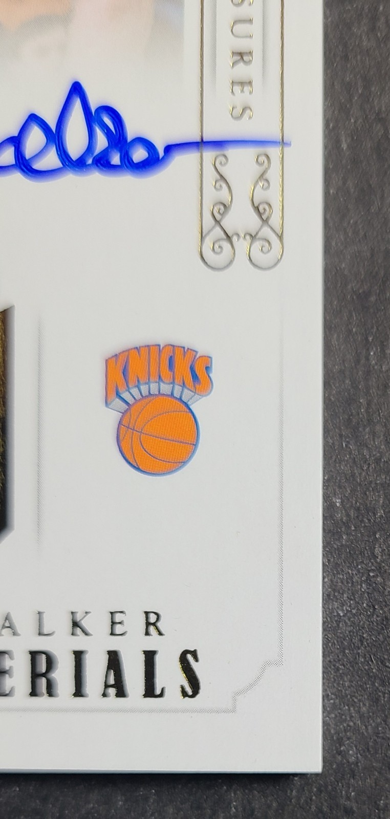 Panini 2014-15 National Treasures Kenny "Sky" Walker SM-KW Auto Patch /25 view 4