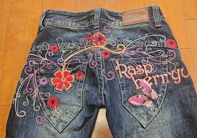 Y2K Raspberry Embroidered Capri Jeans Butterfly Flower Crop Denim Cuff Size 25