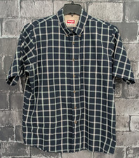 Wrangler Premium Quality Men's Size L Shirt Short Sleeve Blue Plaid Wrinkle Free