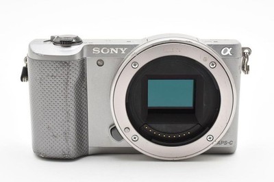Sony Alpha a5000 ILCE-5000 20.1MP Mirrorless Digital Camera