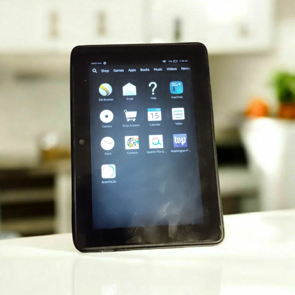 Amazon Kindle Fire HDX 7 (3rd Generation) 32GB, With Magnetic Cover Bundle - Image 3 of 3