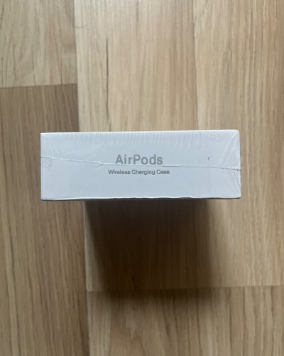 Apple AirPods 2nd Generation with Charging Case - White - 第 3/3 張圖片