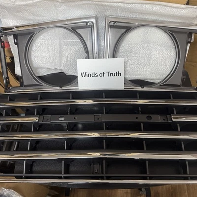 Land Cruiser 60 61 62 Radiator Grill HJ61V HJ60V FJ62G FJ62V Light frame New - Image 1 of 4