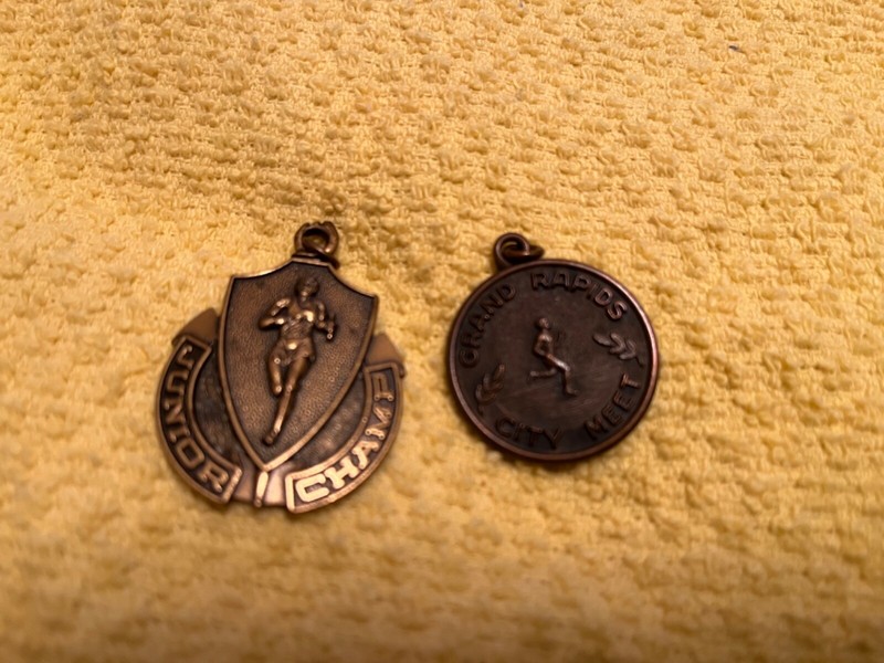 , women's high jump, third place, 1969