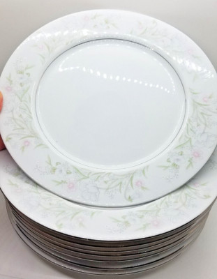 Fine China Made in China Jie Pai Crescent Dinner Plates 10 1/2'' Lot Of 4