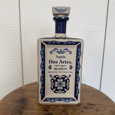 Empty Dos Artes Tequila Blanco 1 Liter Ceramic  Artesanal Hand Paint Blue Bottle