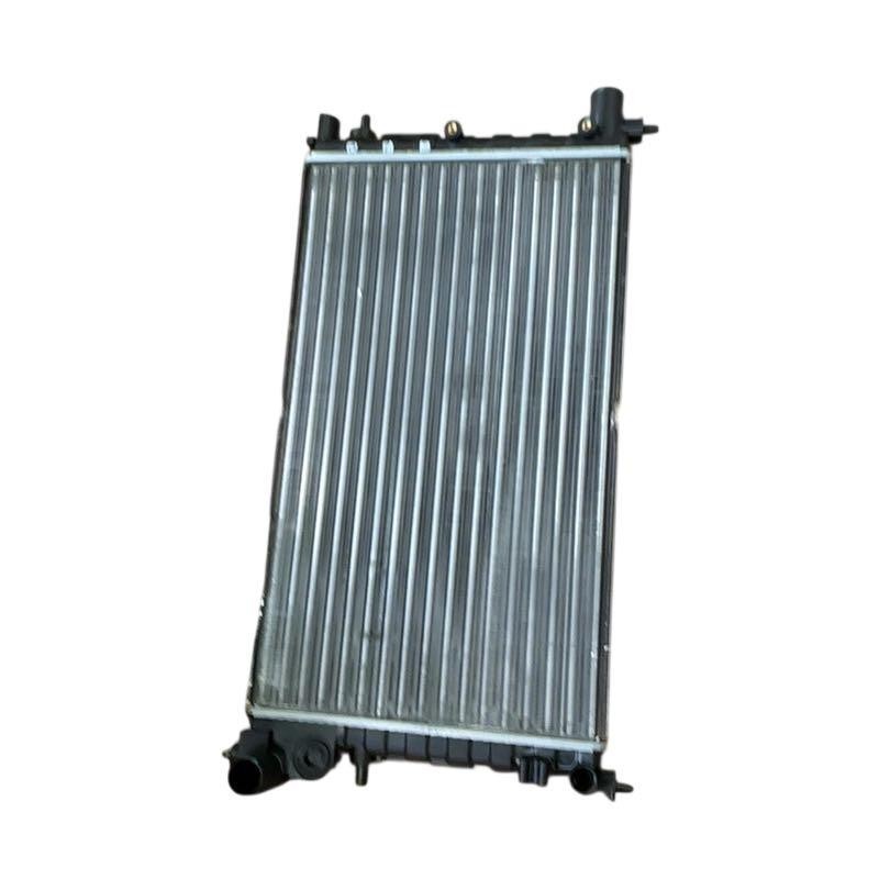 Radiateur de moteur essence diesel Saxo 106 2 pièce refroidissement thermique 1301VT