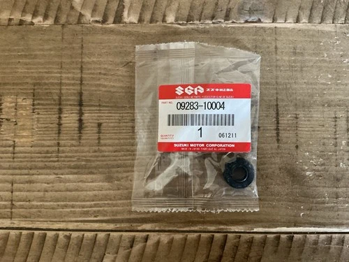 OIL SEAL (10X21X5)