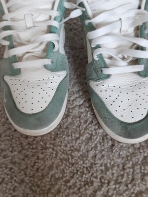 busan and seoul nike dunks size 9