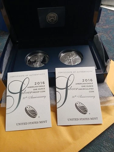 2016-W American Eagle Proof and Uncirculated Silver Dollar with box and COA