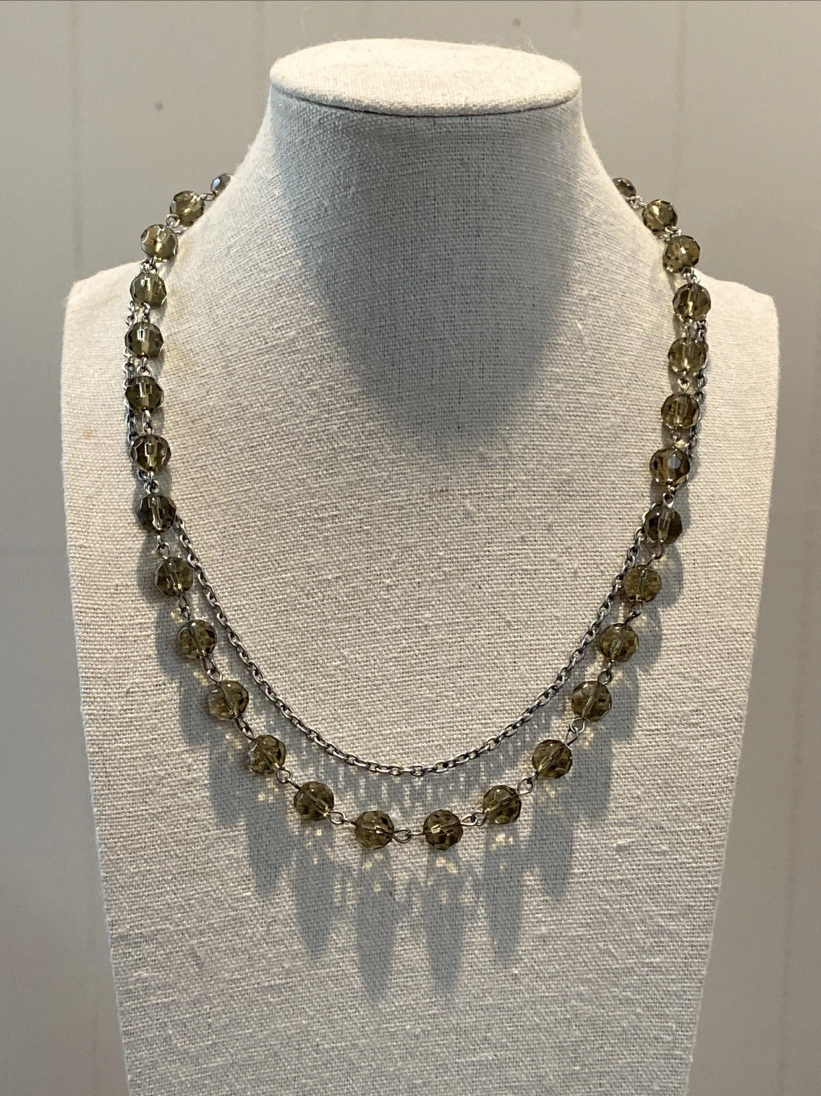 VETEMENTS COLLANA DOPPIA CATENA GIOIELLO KADE PERLE VETRO SFACCETTATO TONO ARGENTO 20" REGOLABILE