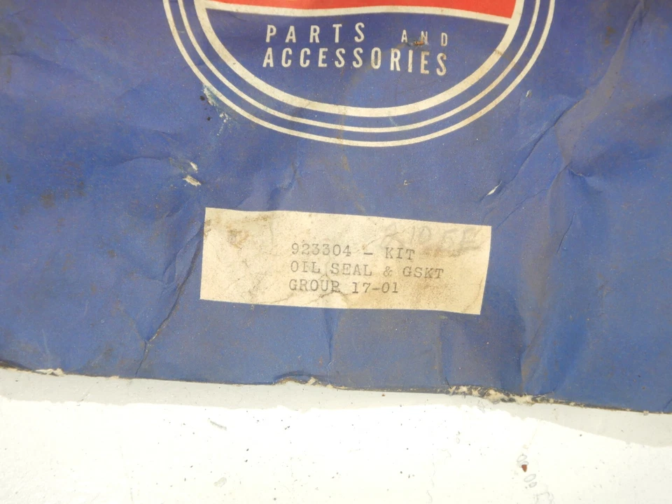 Juego de juntas de transmisión Jeep Jeepster Station Wagon 46-55 NOS T96 923304 Foto 2 de 4