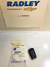 Gm Oem 11-15 Volt Keyless Entry-key Fob Remote Transmitter 22923862 B25