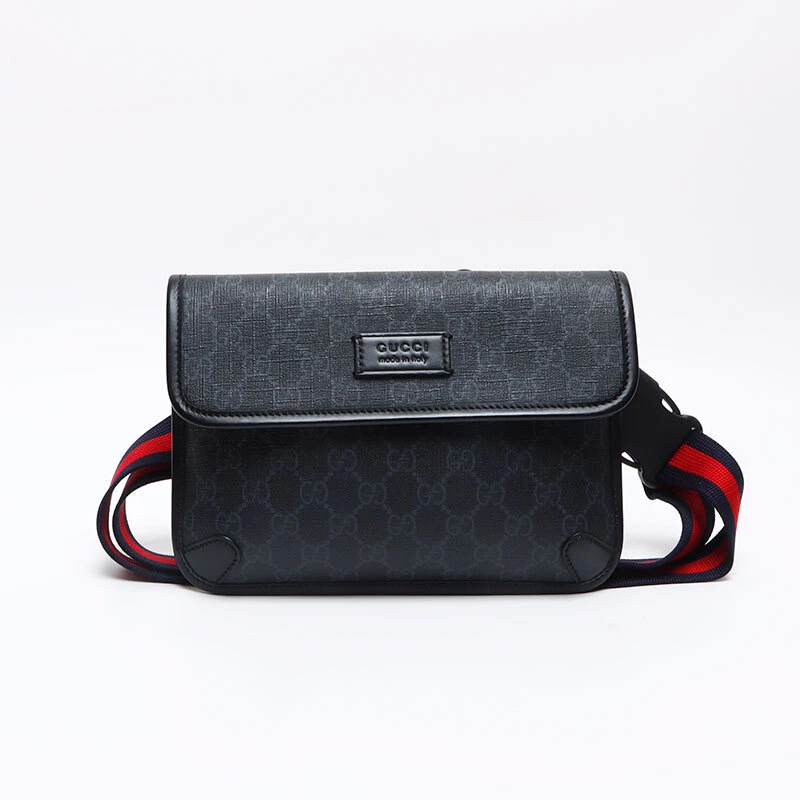 Sac bandoulière GUCCI GG Supreme Body Bag noir WS13106