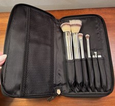 IT Cosmetics ULTA Makeup Brush Set Quilted Zi...
