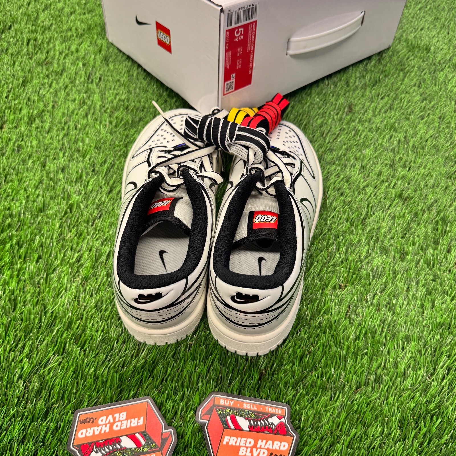 IF2117-100 LEGO Nike GS Dunk Low Sail Size 5.5 thumbnail 5