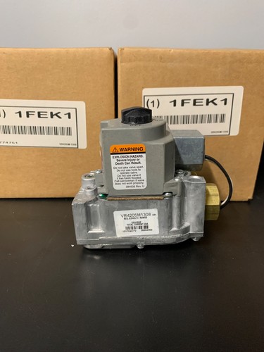 Honeywell VR4205M1308 Direct Ignition Gas Control  VALVE 120Vac NEW