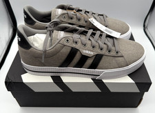 Adidas Daily 3.0 Shoes Mens Size 10 Grey Skateboard Outdoor FW3270