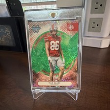 2025 Topps Bowman's Best University Max Klare #88 Green Mini-Diamond /99 RC