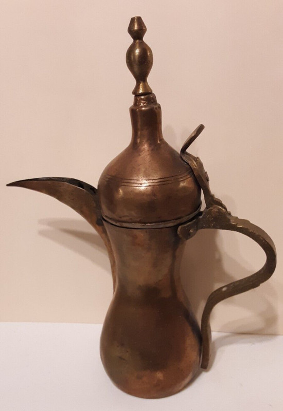 Vintage Brass Dallah Mideastern Coffee or Tea Pot with Hinged Lid 11"