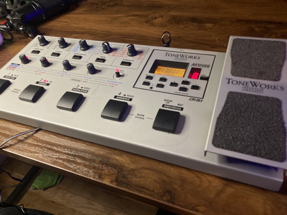 Toneworks AX1000G Multi Effects Pedal Tested Working Great USED