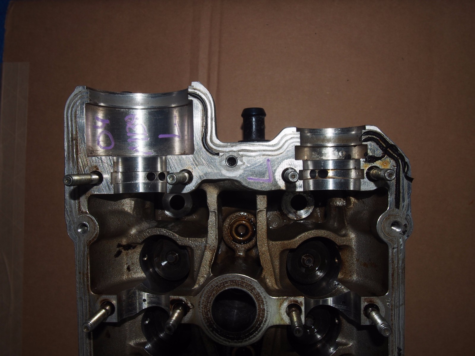 2004 MASERATI M138 COUPE 4.2L V8 LEFT & RIGHT SIDE ENGINE CYLINDER HEAD HEADS
