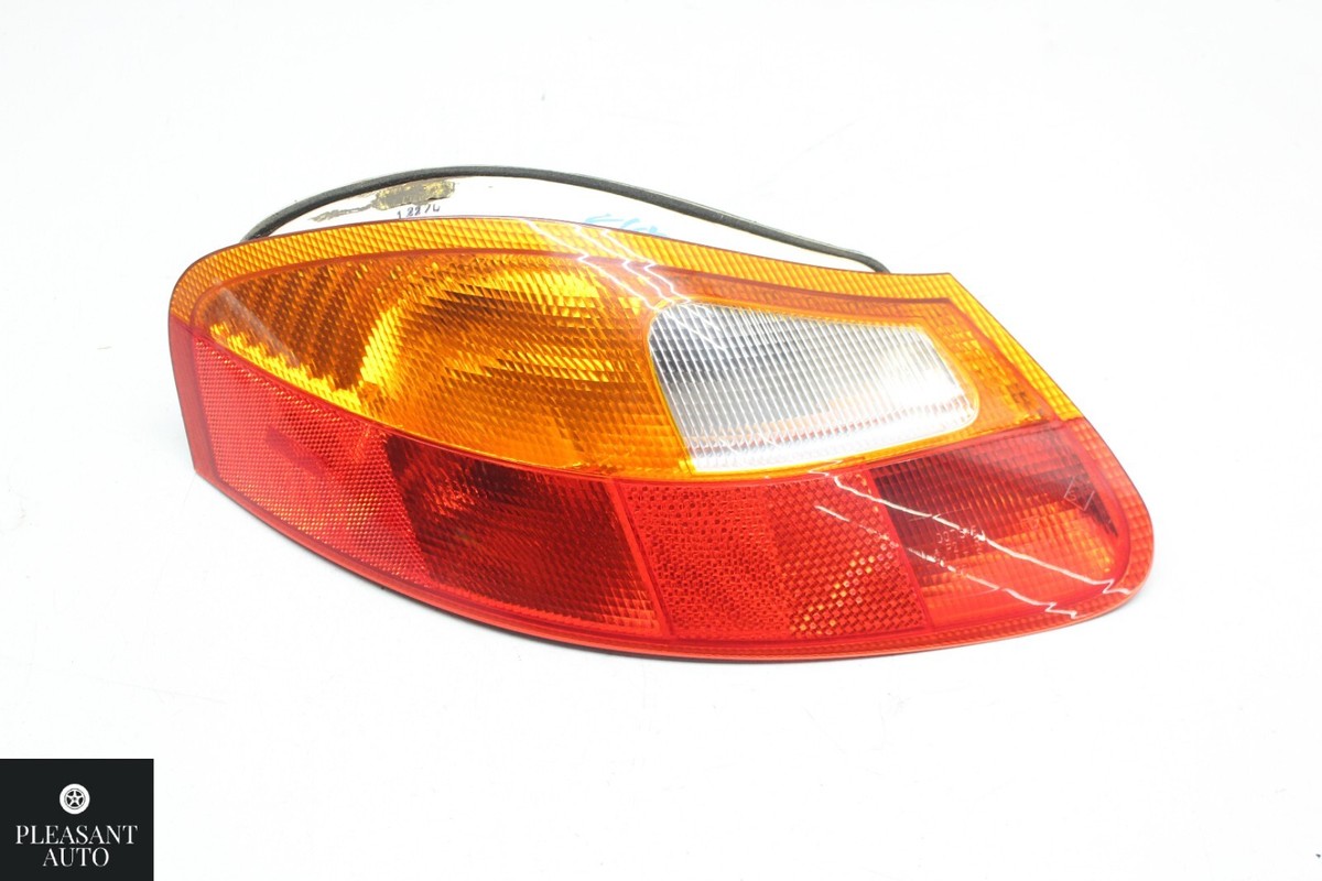 1997-2002 PORSCHE BOXSTER S REAR LEFT (DRIVER SIDE) TAILLIGHT LAMP