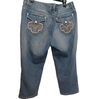 Code Bleu Capris Womens 14P Andrea Blue Button Detail