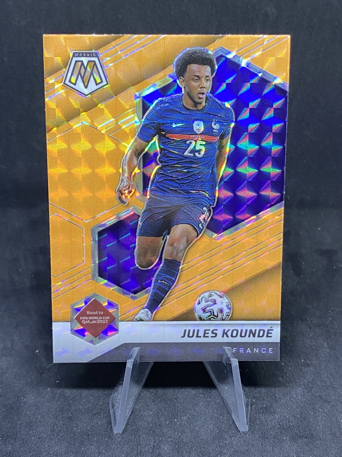 Jules Kounde 2021-22 Mosaic Road to FIFA World Cup Orange Prizm SP #7 France