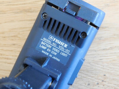 Projecteur Vidéo Fisher VDL-20 - Lampe Halogène 6V 20W, Portable, Noir, Occasion Bon état, Qualité Japonaise