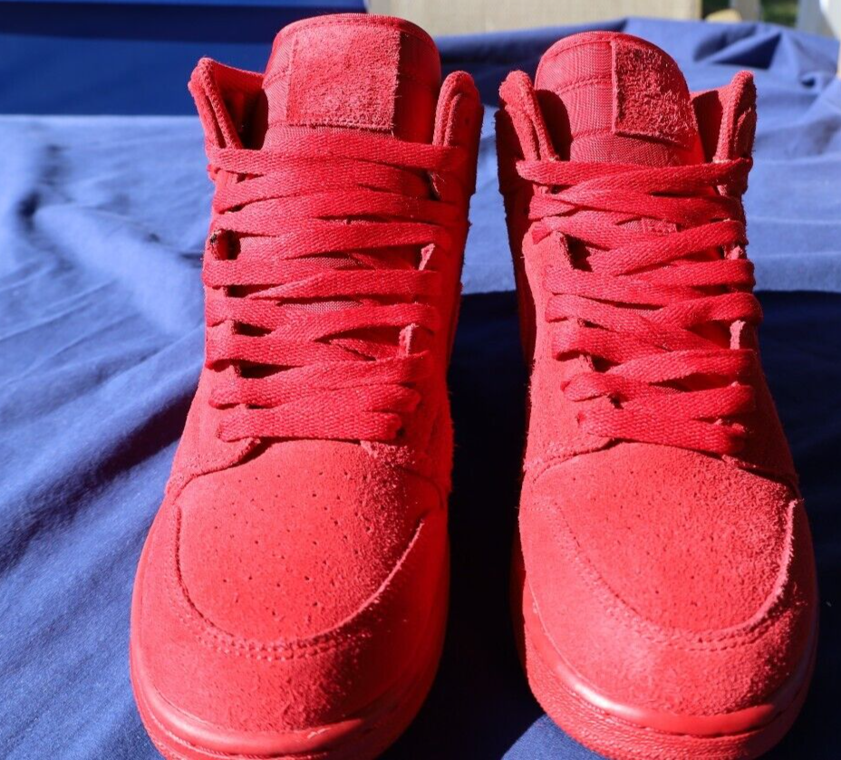2016 NIKE AIR JORDAN 1 RETRO HIGH Hi Triple Red SUEDE 2016 NIKE AIR JORDAN 1 RETRO HIGH Hi Triple Red SUEDE